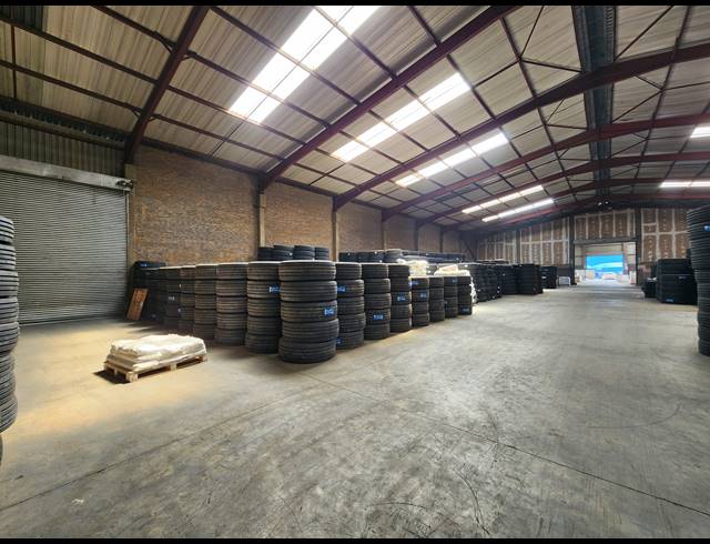 8,000M² WAREHOUSE FOR SALE IN JUPITER